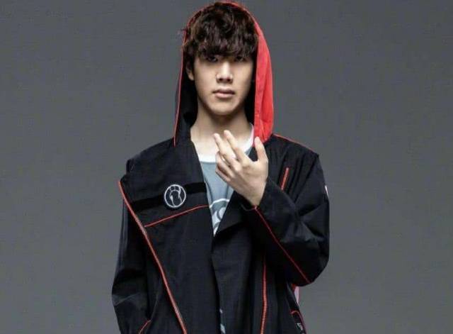 LPL 第四和第五周最佳战队： TheShy Beichuan Doinb Leave PPGOD