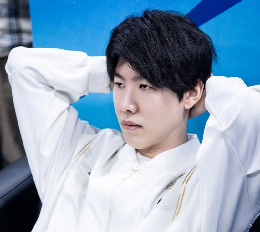 NIP.CEO爆料：V5本周已经向联盟官方提交申请 更改队名为NIP