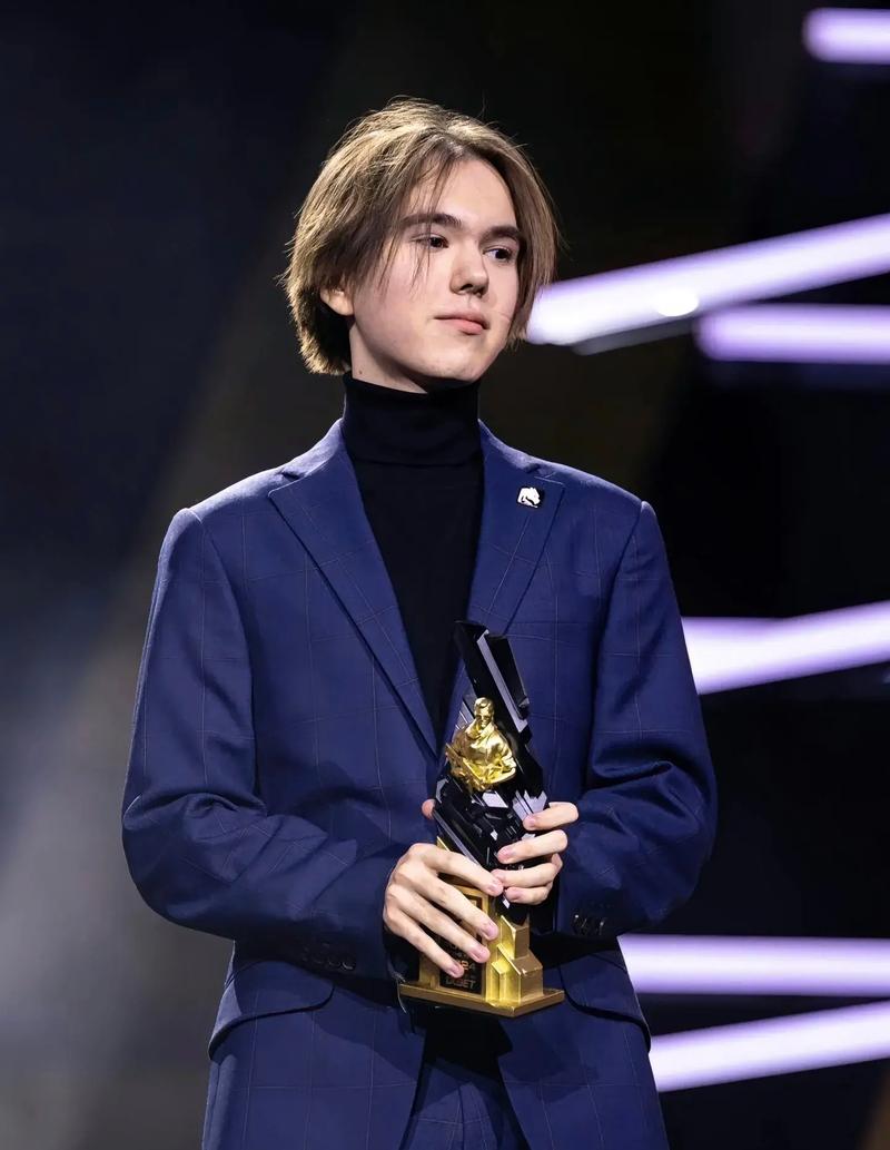 CS2 打破了在线人数峰值记录