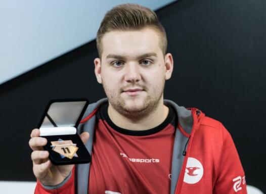 deokdam突然发文：我一定会努力展现出更好的面貌